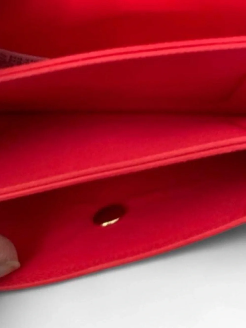 Steve Madden BTRACE Red Envelope Card Case Wallet NWOT